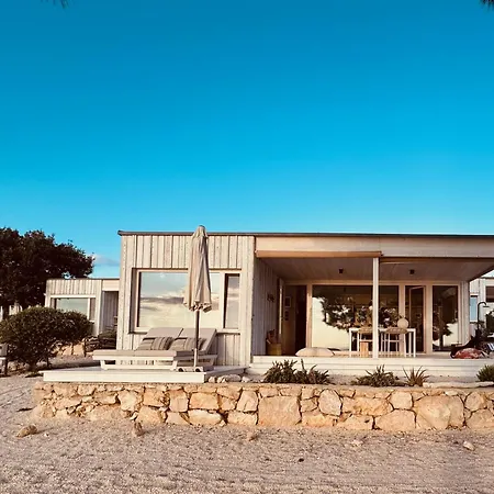 Buqez Eco - House 23 - Beachfront Villa *