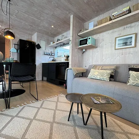 Buqez Eco - House 23 - Beachfront Willa Drage