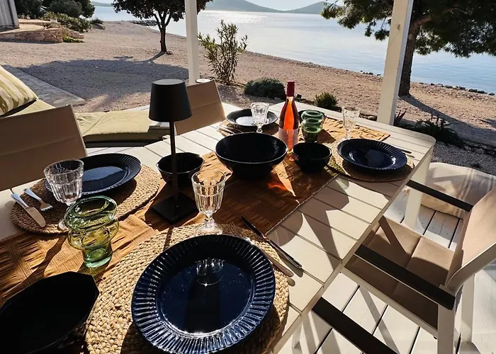 Villa Buqez Eco - House 23 - Beachfront