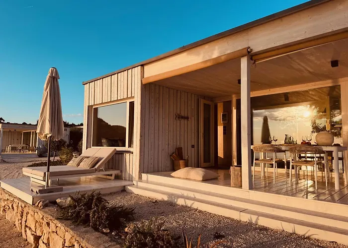 Buqez Eco - House 23 - Beachfront
