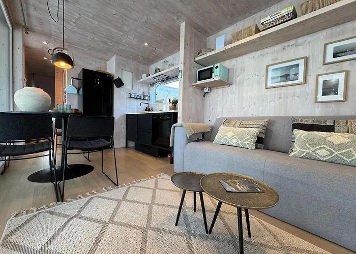 Buqez Eco - House 23 - Beachfront Villa Drage